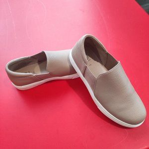 Brown slide in shoes side rubber strong easy clean material women's size 7